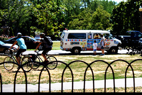 icecream-truck
