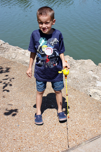 Nat-fishing-pole