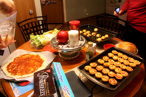 Table-Full-of-Apps