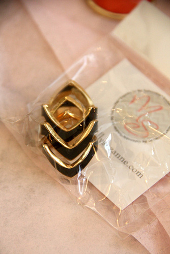 Chevron-Ring