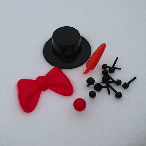 Gotta love Target's Dollar Spot for snowman supplies. :D