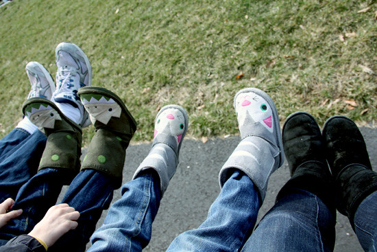 Shoes-on-Wagon-Ride
