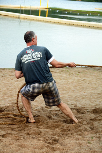 Pirate_Bri-tug-a-war