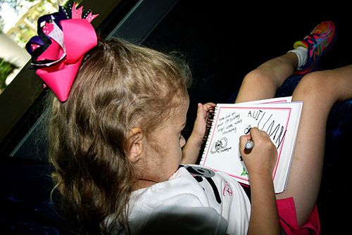 AKL_Mommy-signed-Autograph-book