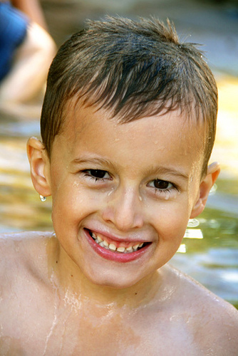 Close-up-of-Nat-face