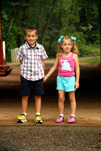 Bridge_Nat-Aut-Close-Holdn-Hands-ok