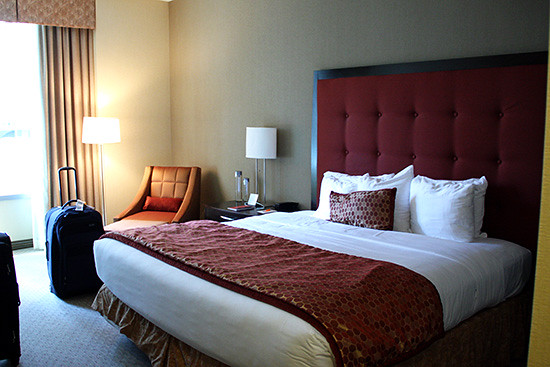 Hotel-Room