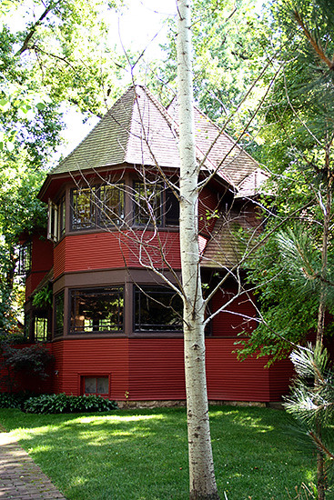 Red-House