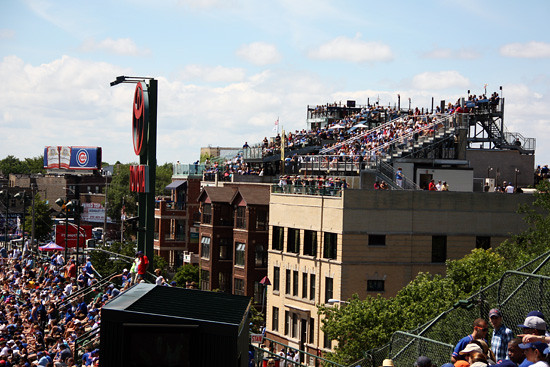 Wrigley_condo-top-seating